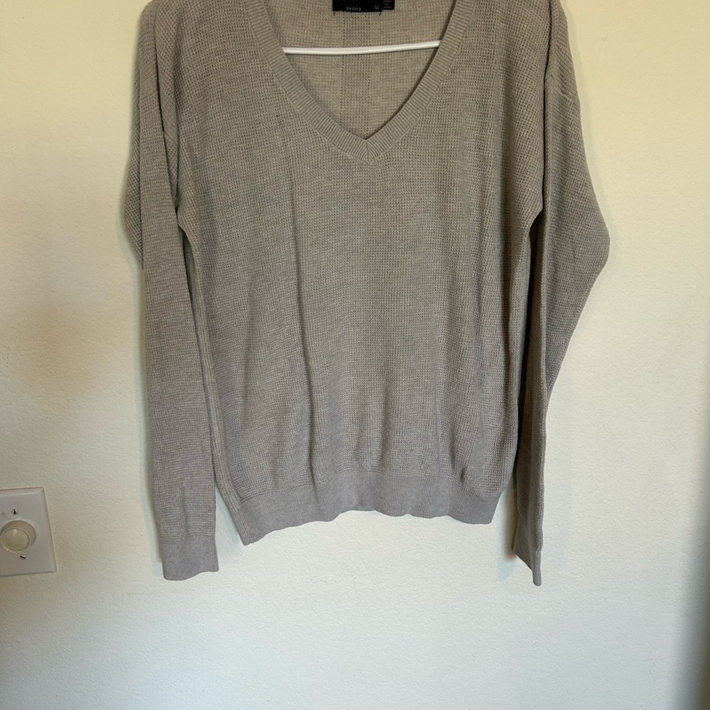 Prana Women's Size Medium Gray Merino Wool Blend Waffle Knit Long Sleeve